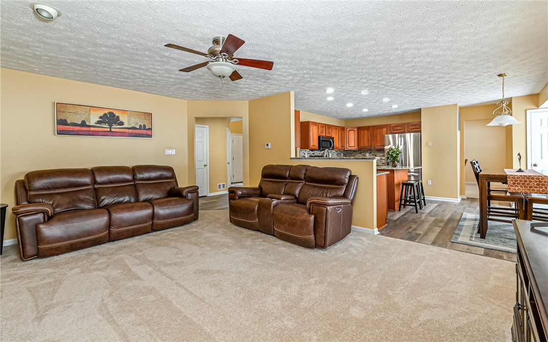612 Meghan Ct