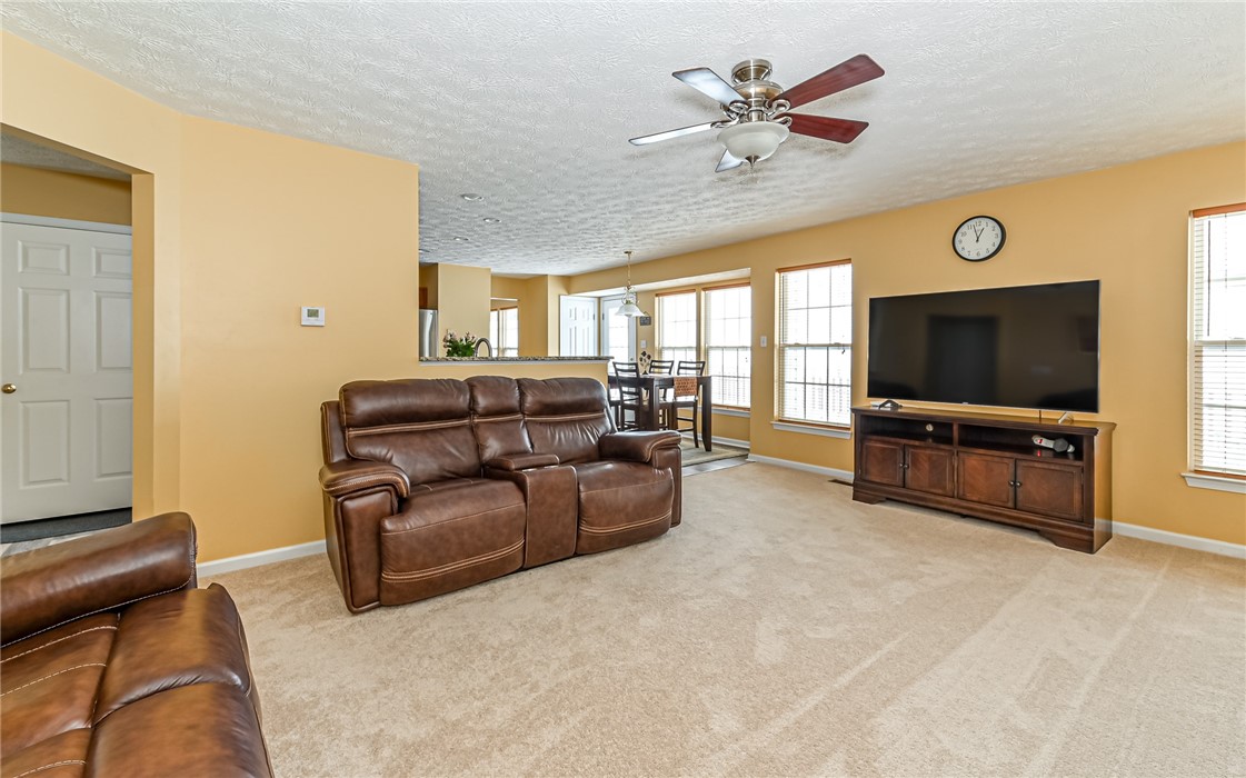 612 Meghan Ct
