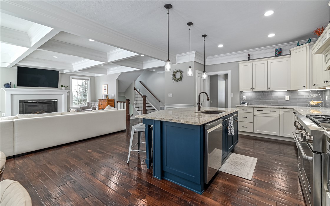 211 Tamarack Dr