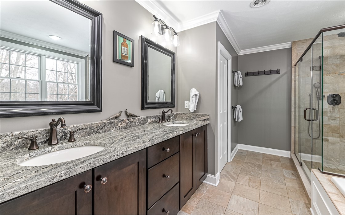 211 Tamarack Dr