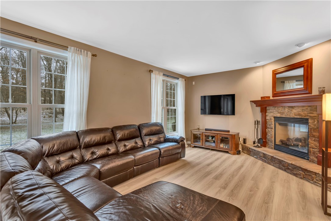 600 Columbia Ct