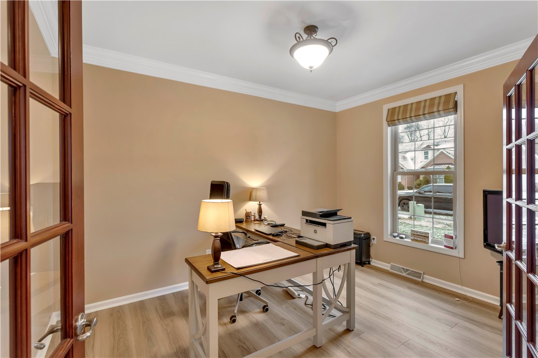 600 Columbia Ct