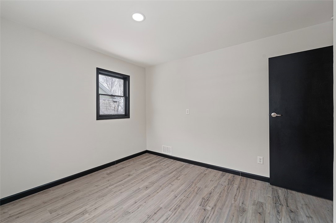 1309 Bell Ave