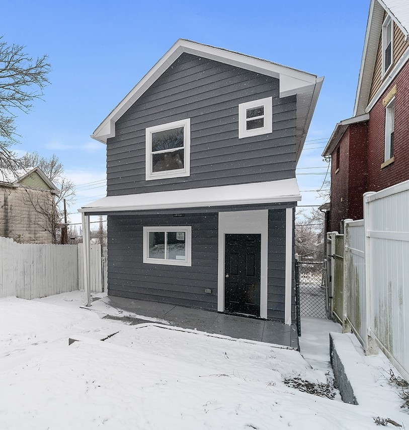 1309 Bell Ave