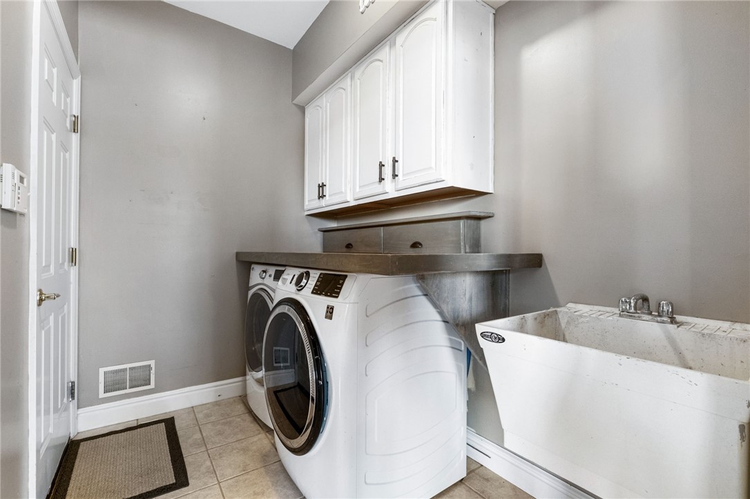 102 Evan Ct