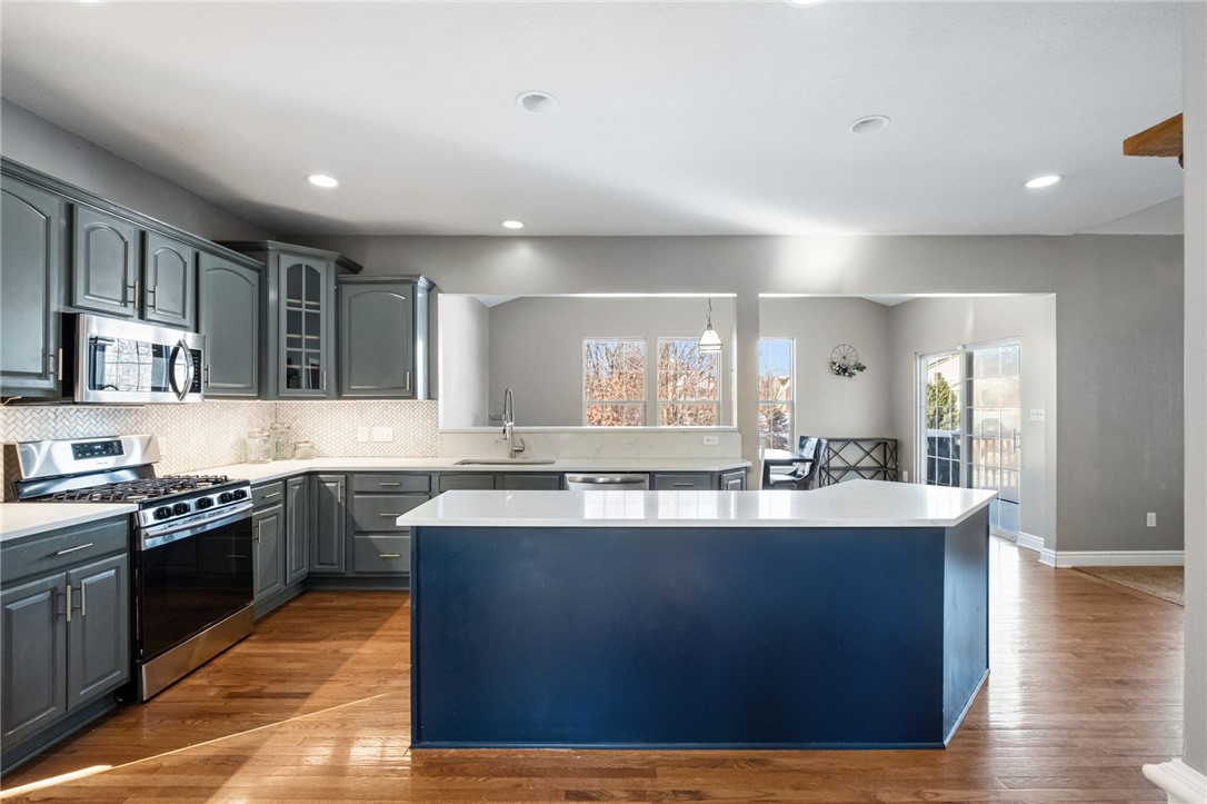 102 Evan Ct