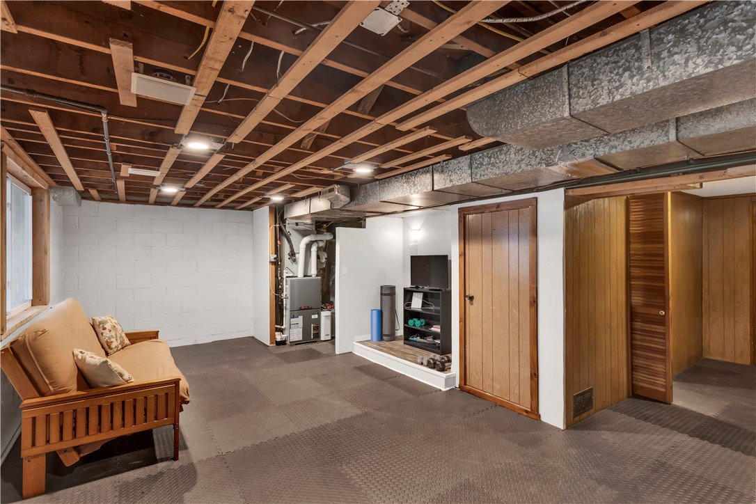 105 Lanford Dr
