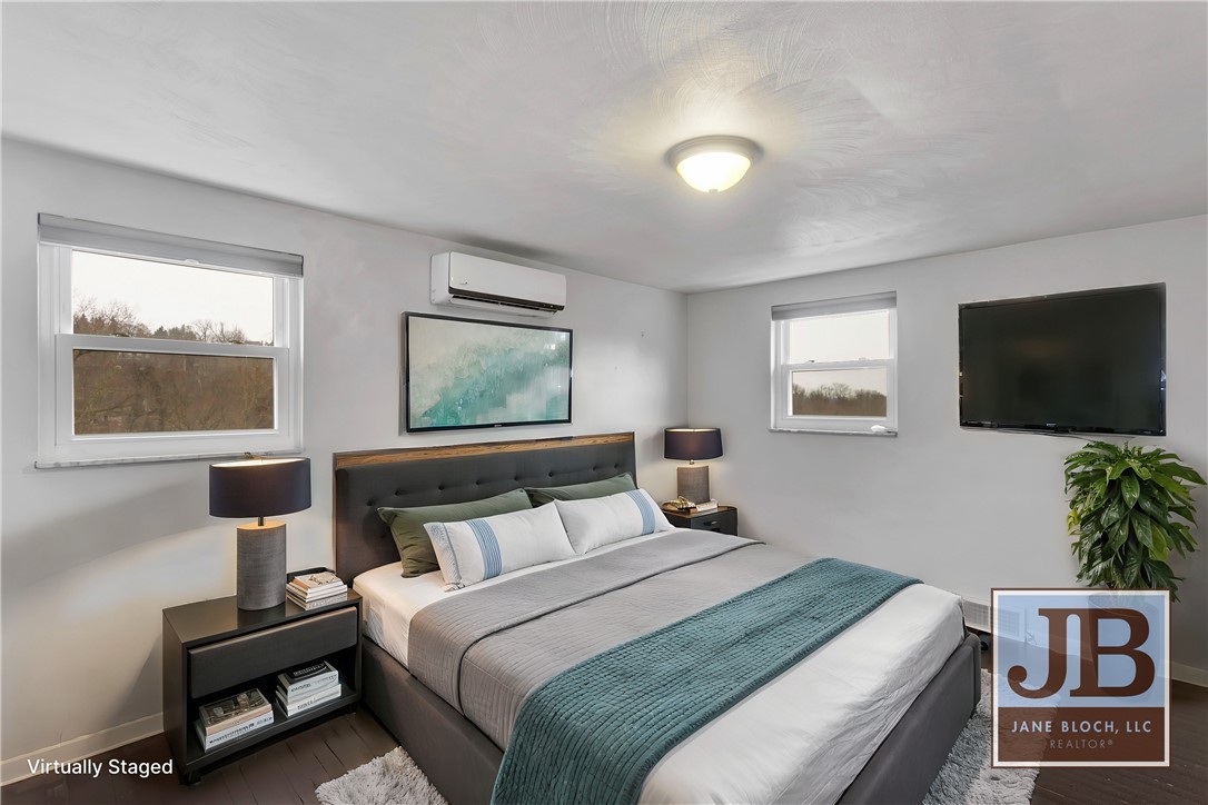 105 Lanford Dr