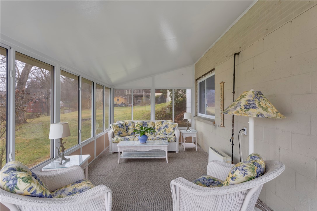105 Lanford Dr