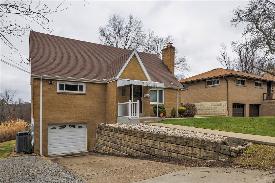 105 Lanford Dr