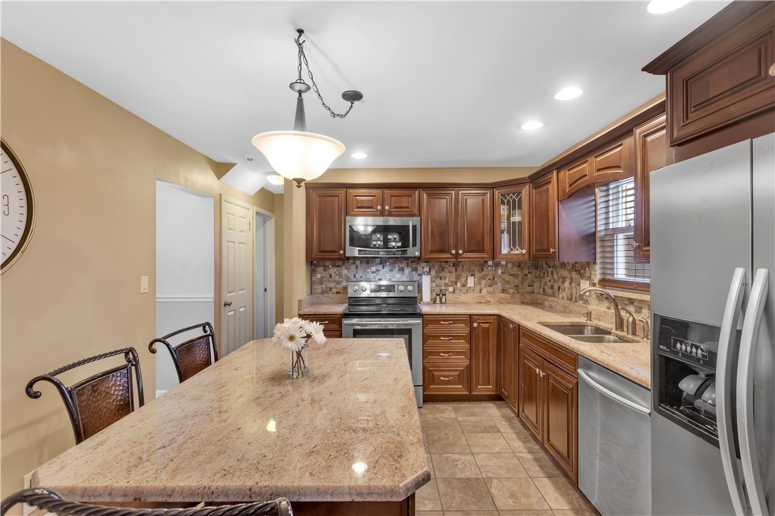 105 Lanford Dr