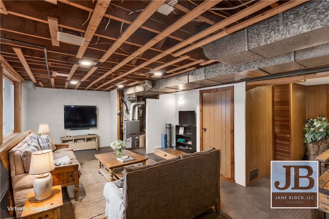 105 Lanford Dr