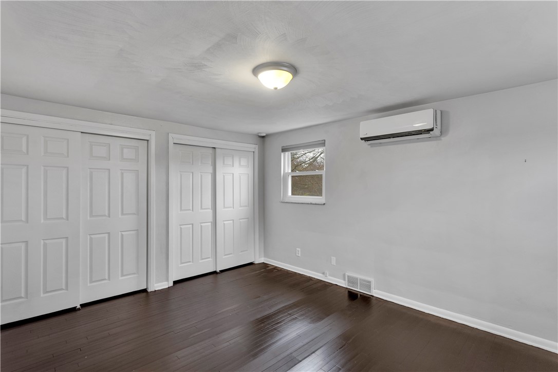 105 Lanford Dr