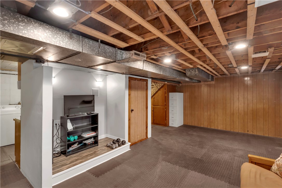 105 Lanford Dr
