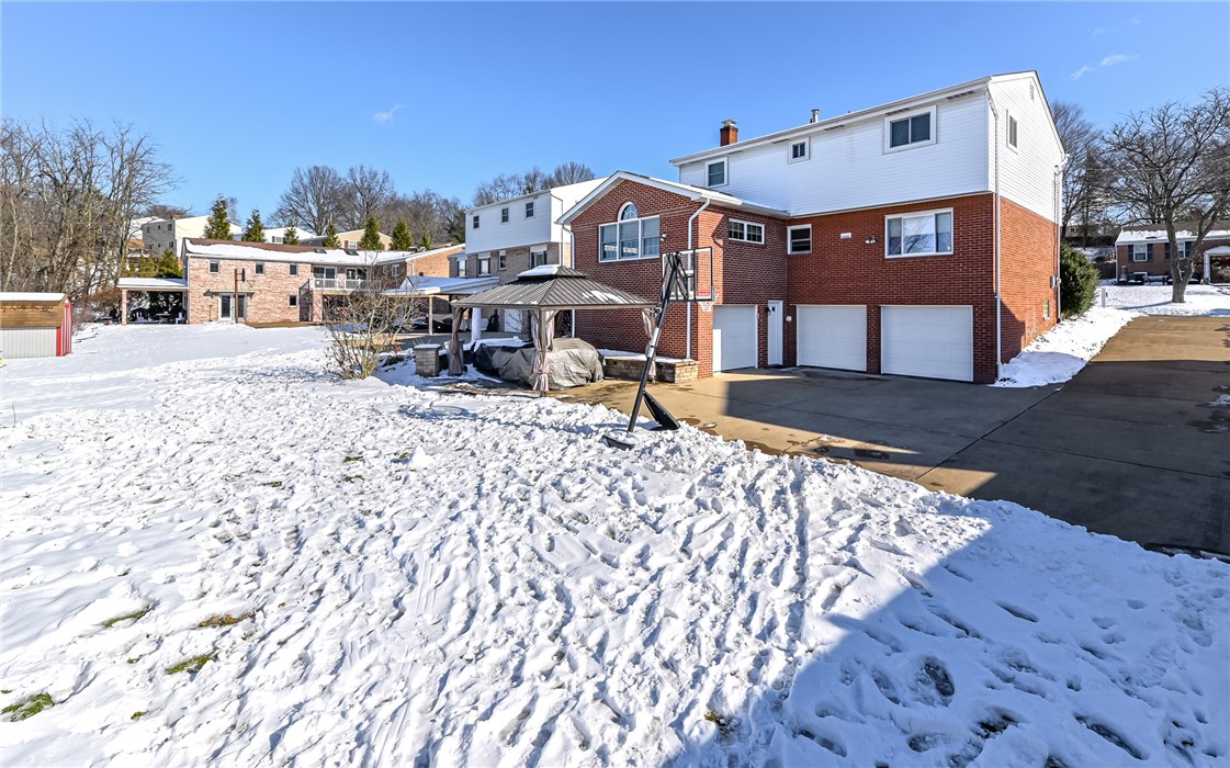 2717 Wooster Drive