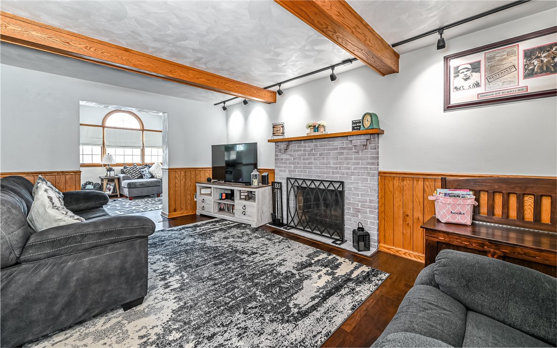 2717 Wooster Drive