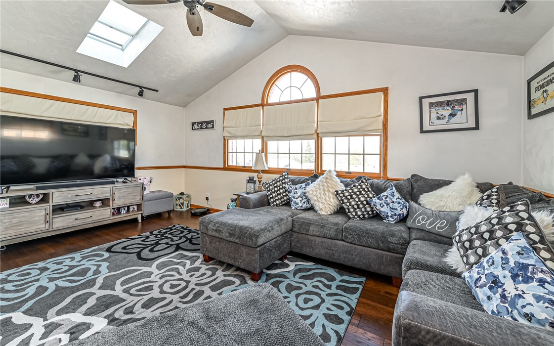 2717 Wooster Drive