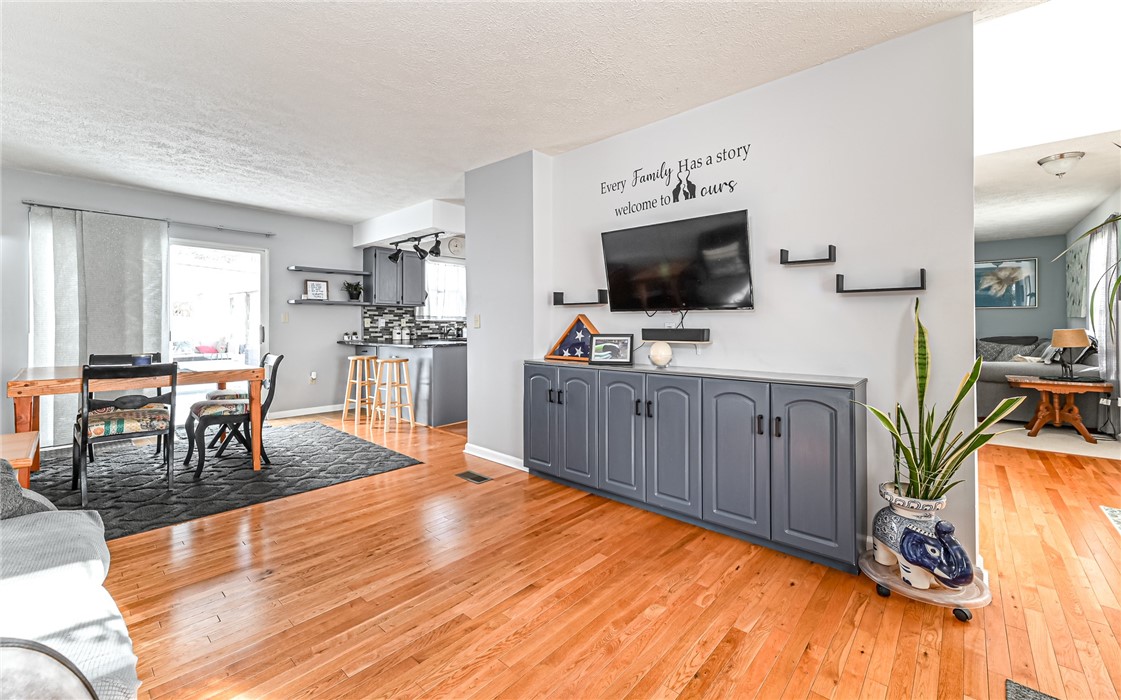 116 Coventry Ct