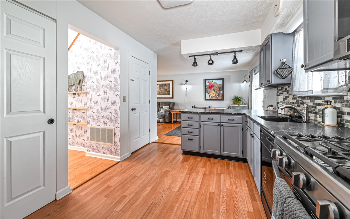 116 Coventry Ct