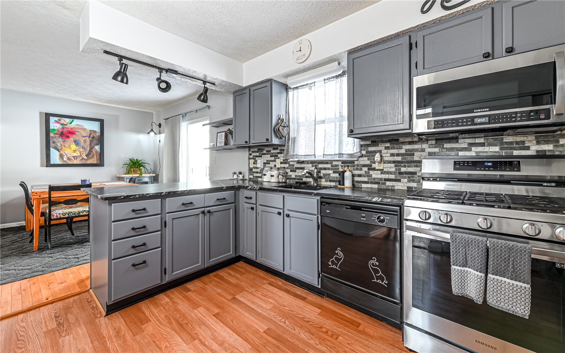 116 Coventry Ct