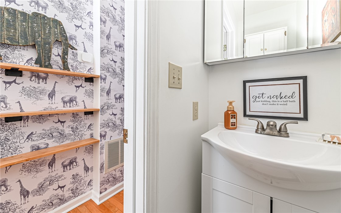 116 Coventry Ct