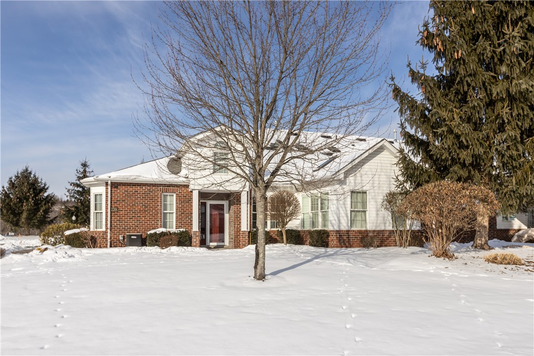 2201 Ambassador Ln