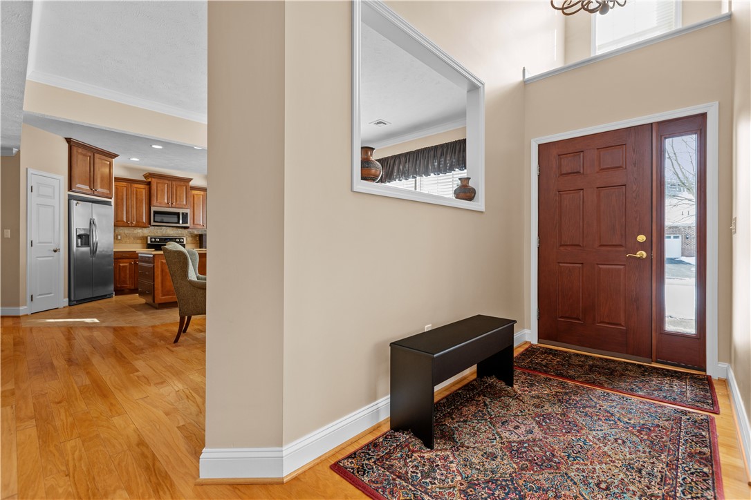 2201 Ambassador Ln