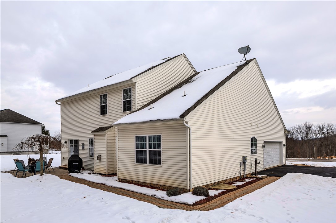 103 Winfield Manor Dr