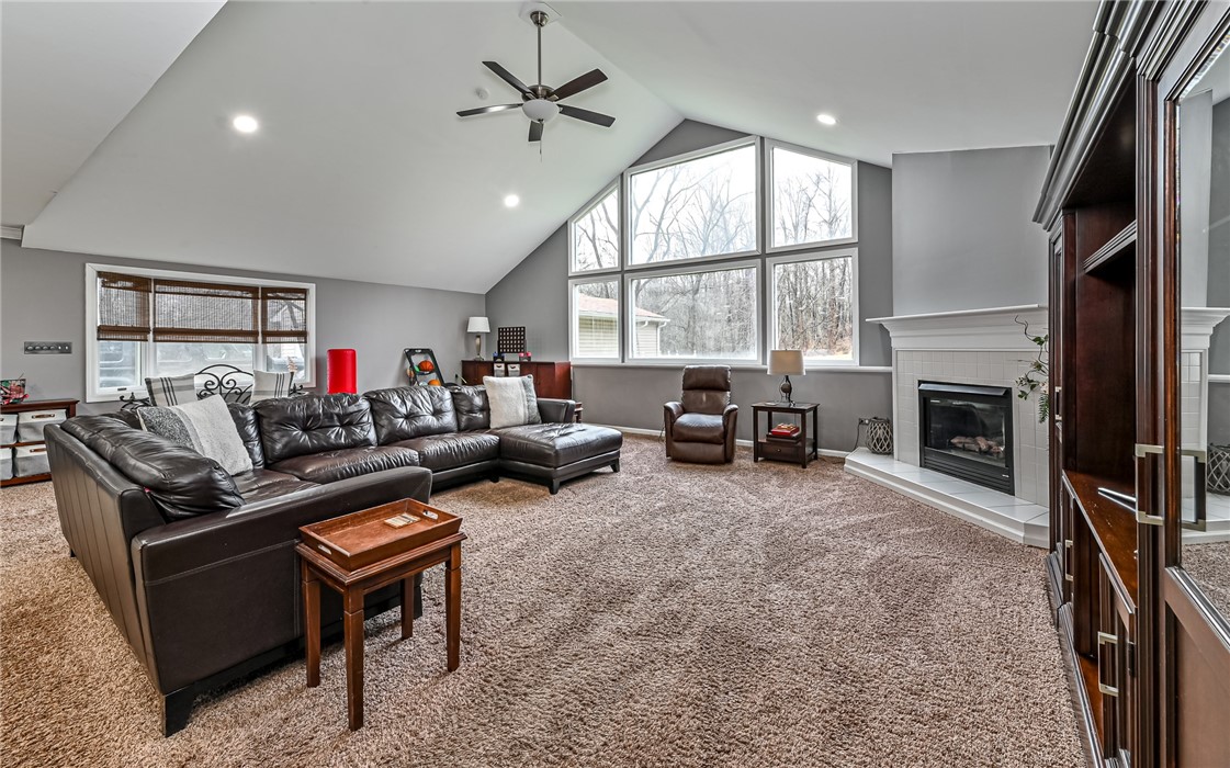 5236 Middle Rd