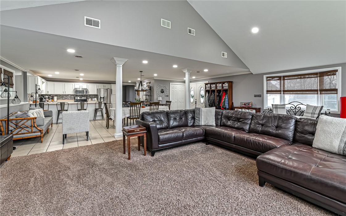 5236 Middle Rd