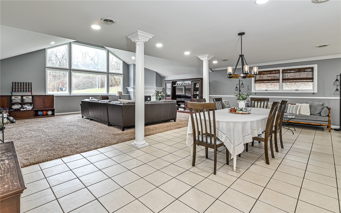 5236 Middle Rd