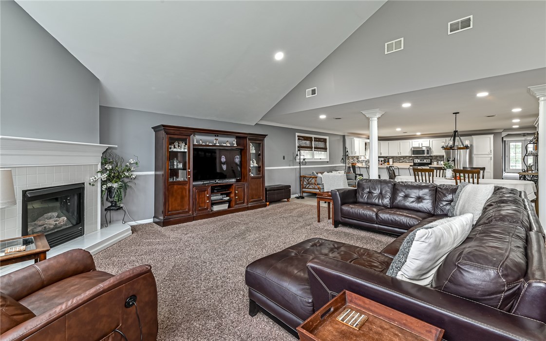 5236 Middle Rd