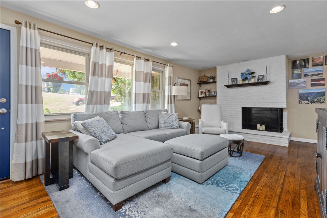410 Fox Drive