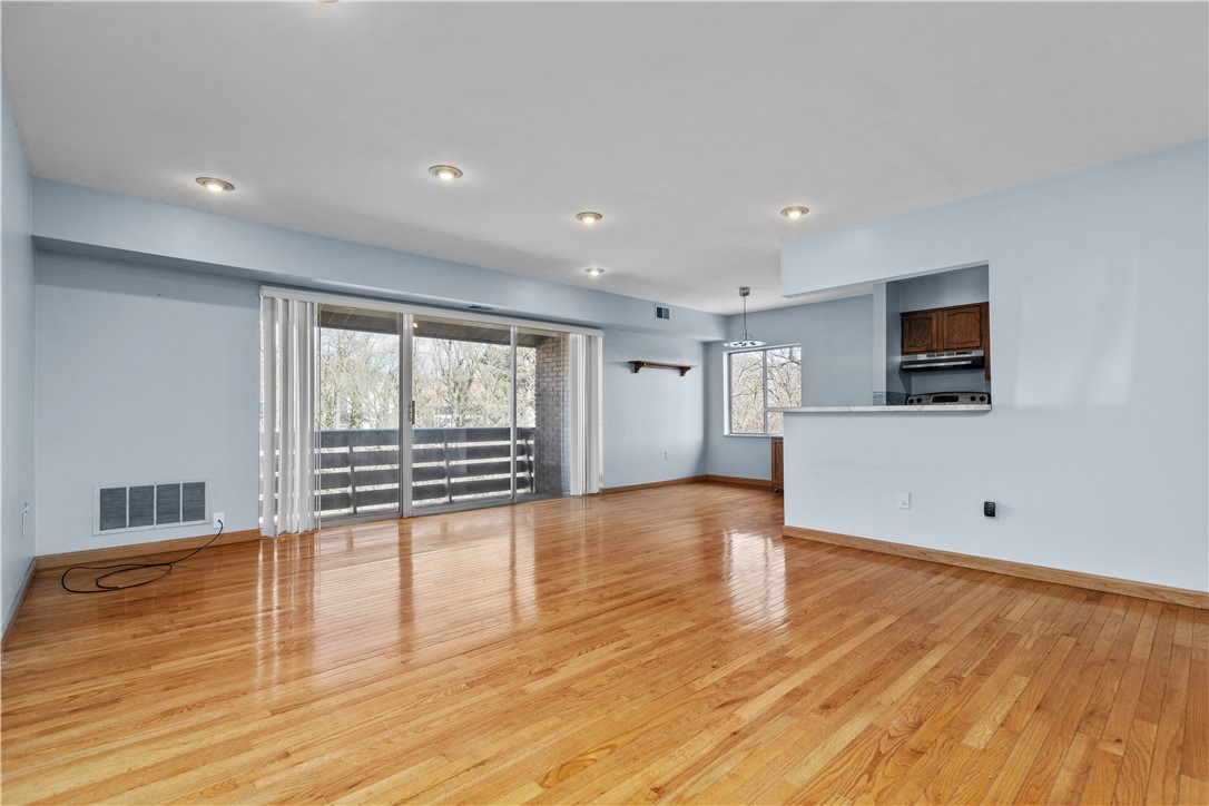 8179 Ohio River Blvd 23