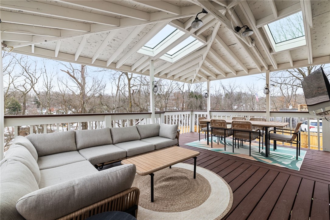 250 Kettering Cir