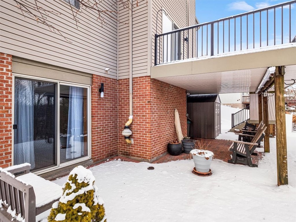 194 Warren Rd