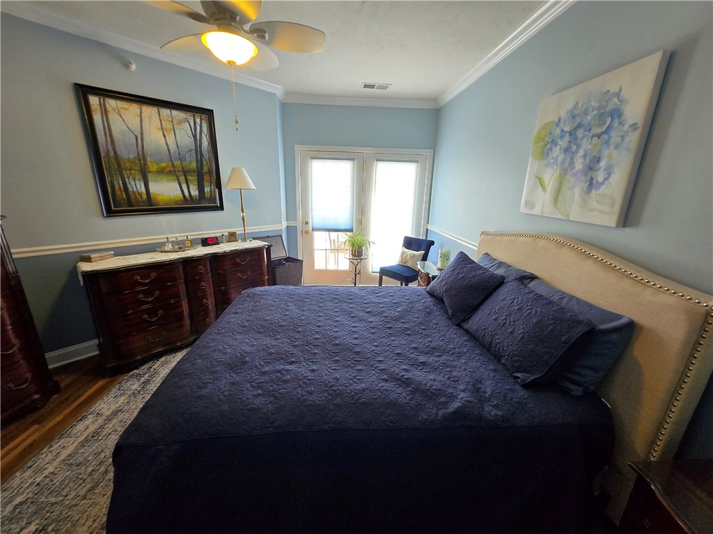 229 Adams Pointe Blvd 10