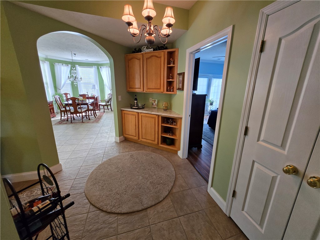 229 Adams Pointe Blvd 10