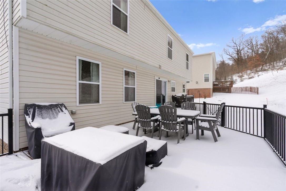 8023 Maureen Dr