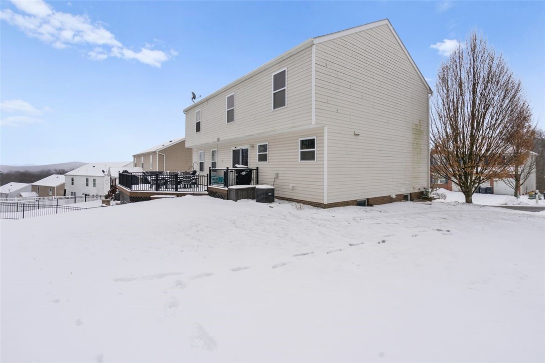 8023 Maureen Dr