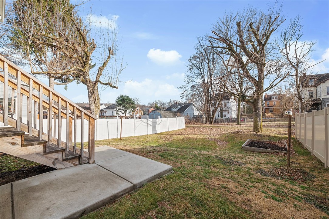 108 E Littlewood Street