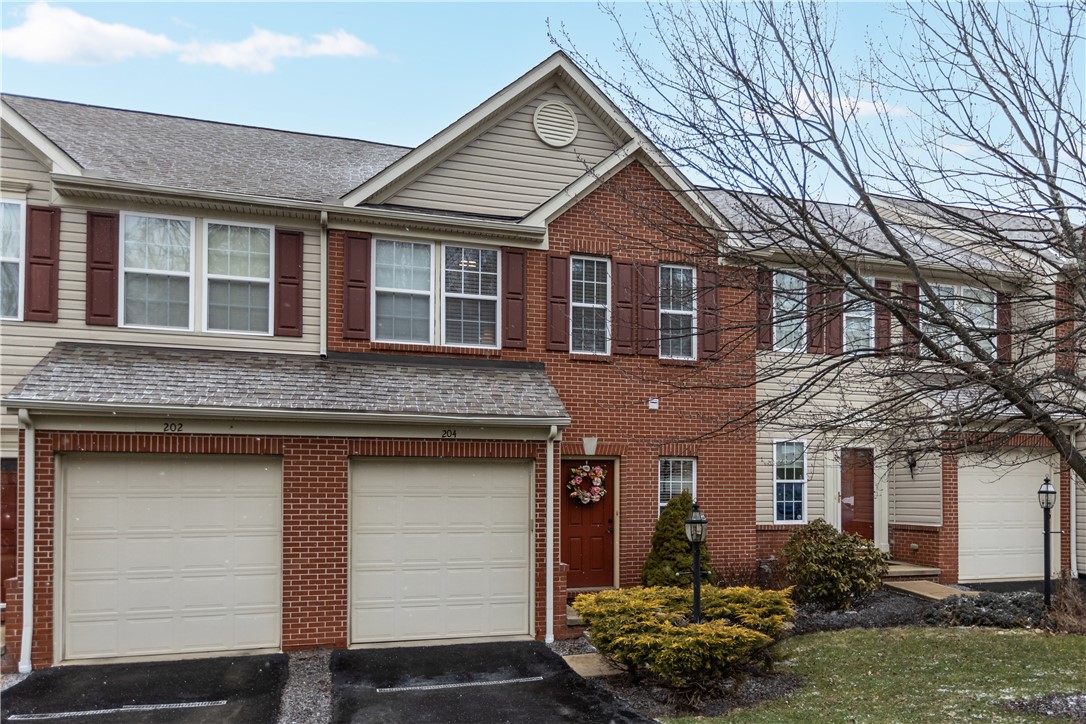 204 Southern Valley Court