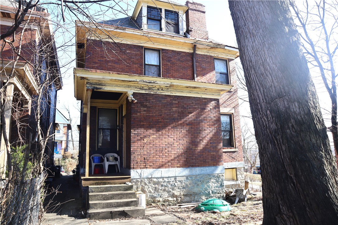 188 Kendall Ave