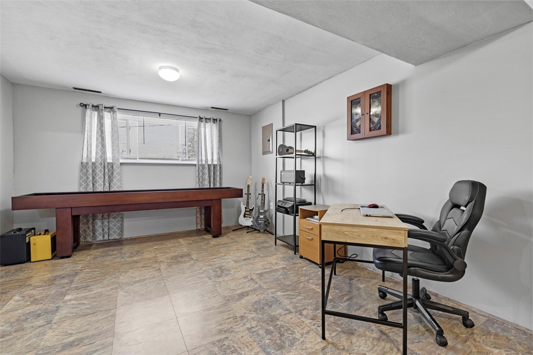 600 Sangree Road