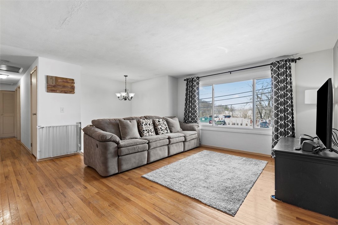 600 Sangree Road