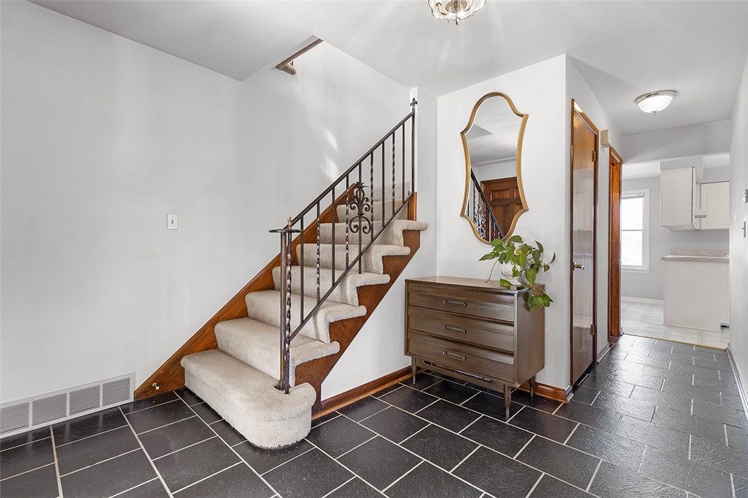343 Glaser Ave