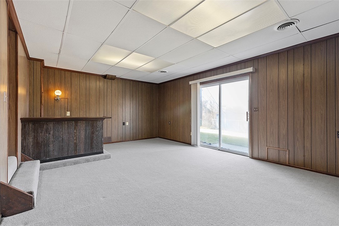 343 Glaser Ave