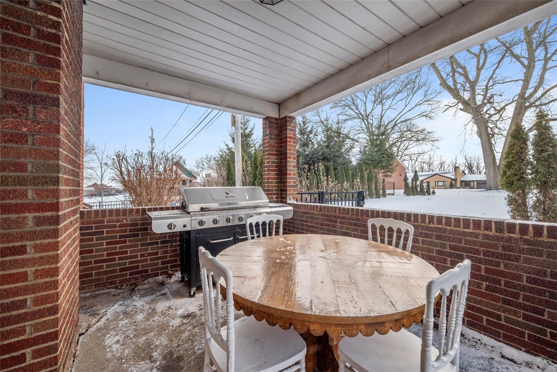 1316 Portview Cir