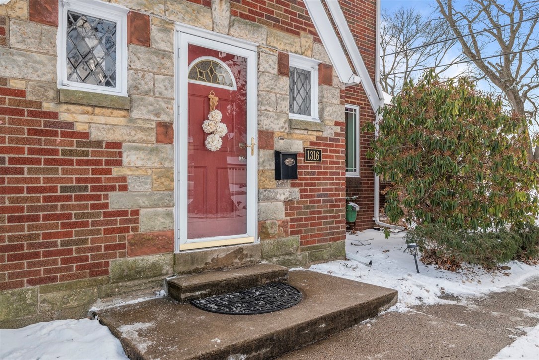 1316 Portview Cir