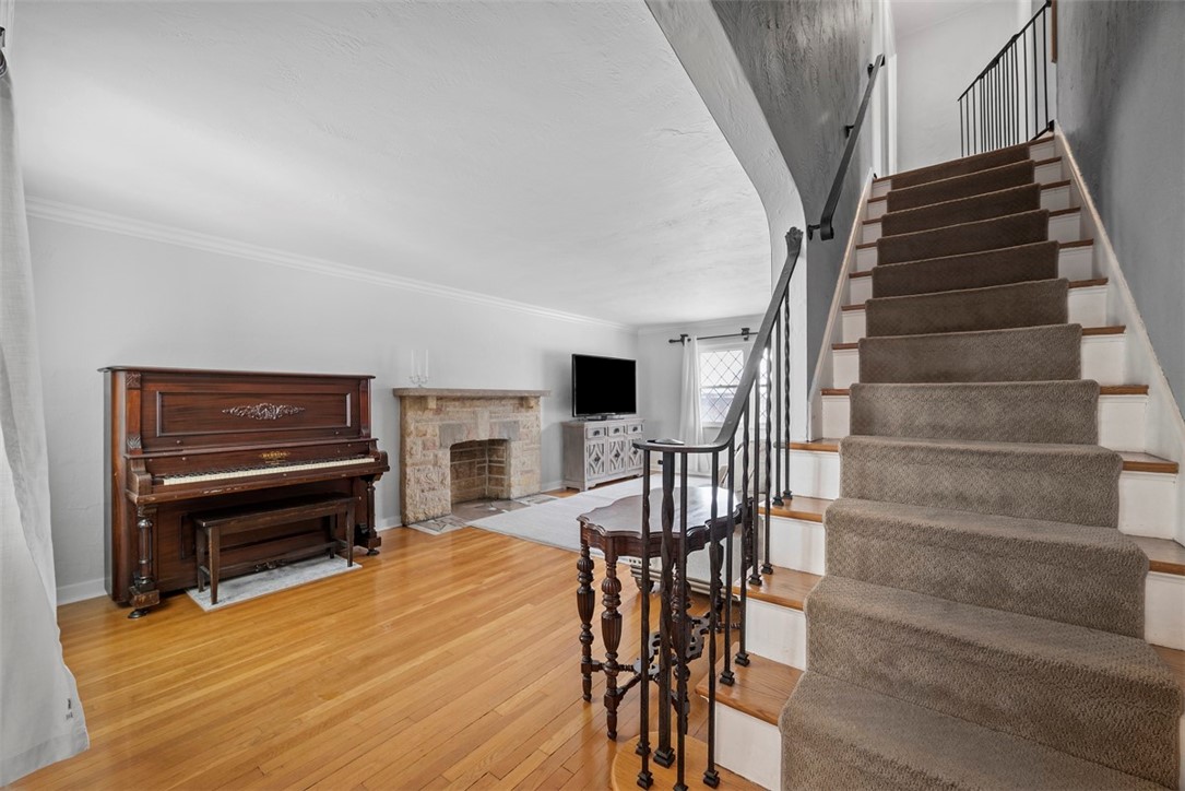 1316 Portview Cir